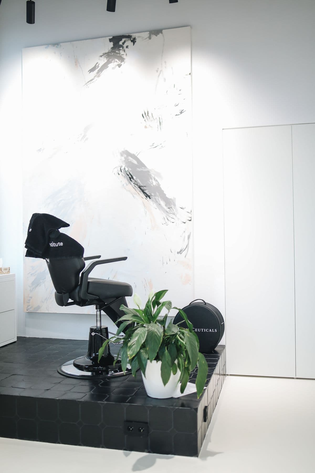 Profitable Aesthetics & Laser Salon in Middlesbrough
